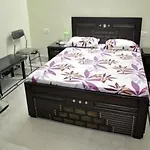 Hotel Dhingra Residency